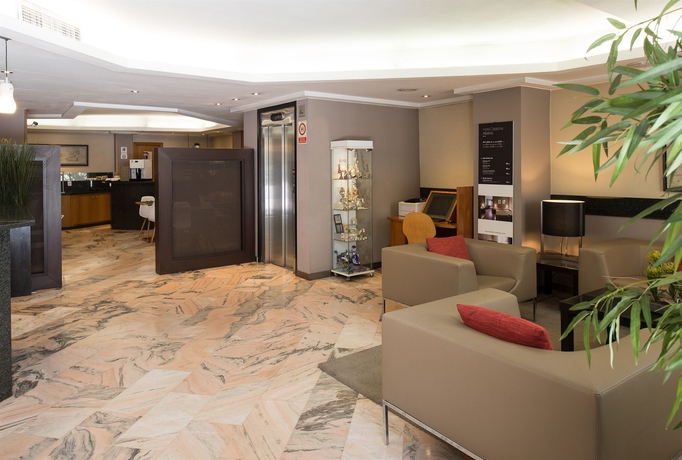 Imagen de los interiores del Hotel Catalonia Albeniz. Foto 11