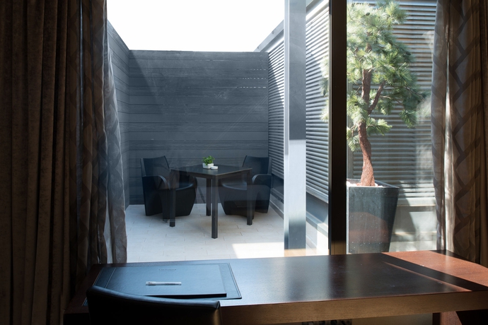 Imagen de la habitación del Hotel Catalonia Avinyó. Foto 11