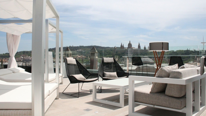 Imagen de los exteriores del Hotel Catalonia Barcelona Plaza. Foto 4