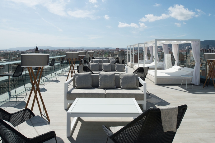 Imagen de los exteriores del Hotel Catalonia Barcelona Plaza. Foto 7