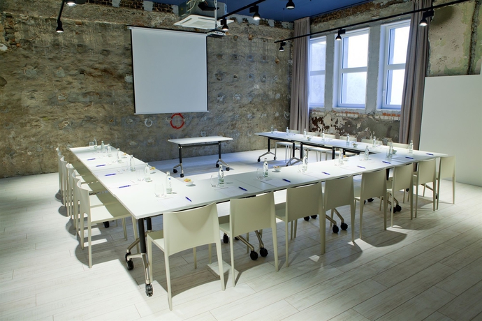 Imagen de los interiores del Hotel Catalonia Berlin Mitte. Foto 13