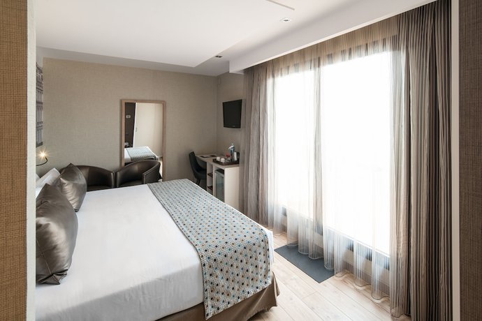 Imagen de la habitación del Hotel Catalonia Born. Foto 7