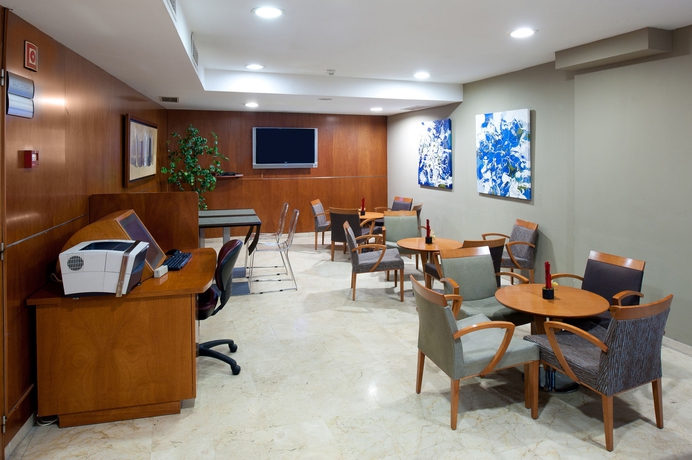 Imagen de los interiores del Hotel Catalonia Born. Foto 11