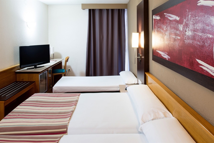 Imagen de la habitación del Hotel Catalonia Bristol. Foto 3