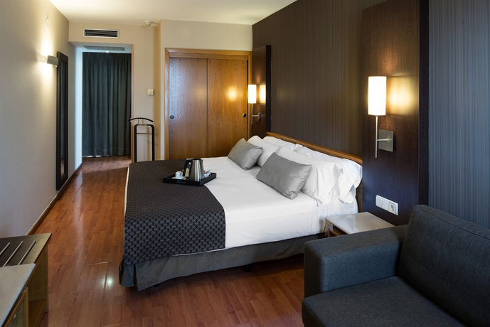 Imagen de la habitación del Hotel Catalonia Bristol. Foto 9