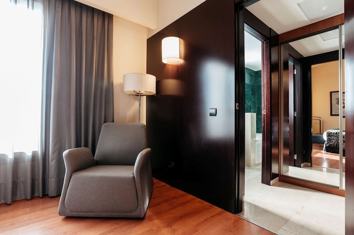 Imagen de la habitación del Hotel Catalonia Brussels. Foto 11