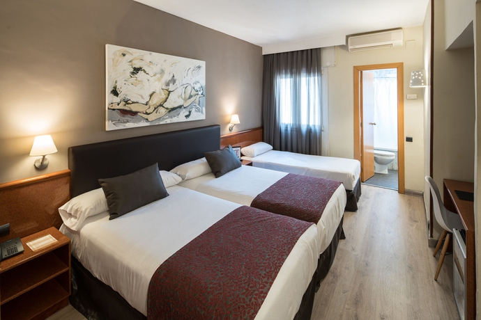 Imagen general del Hotel Catalonia Castellnou. Foto 1