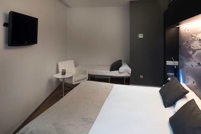 Imagen de la habitación del Hotel Catalonia Catedral. Foto 4