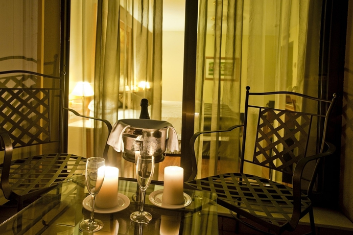 Imagen de la habitación del Hotel Catalonia Conde De Floridablanca. Foto 5