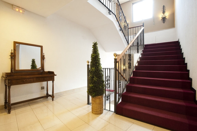 Imagen de los interiores del Hotel Catalonia Conde De Floridablanca. Foto 13