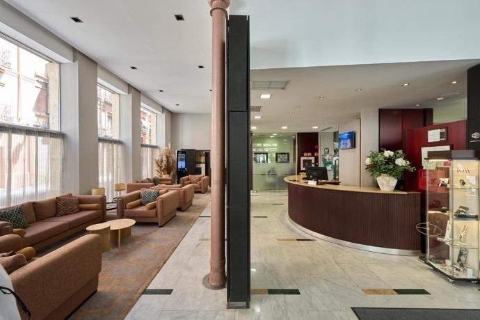 Imagen general del Hotel Catalonia El Pilar. Foto 7