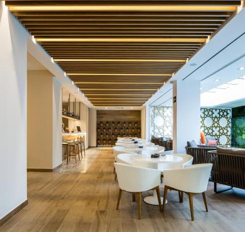 Imagen de los interiores del Hotel Catalonia Giralda. Foto 7