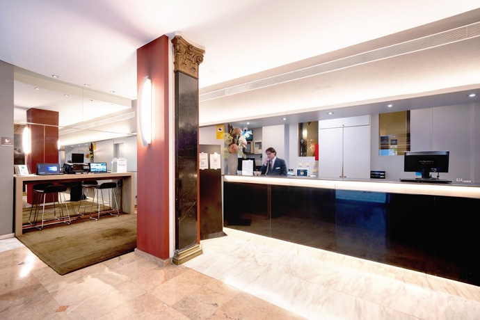 Imagen de los interiores del Hotel Catalonia Gracia. Foto 14