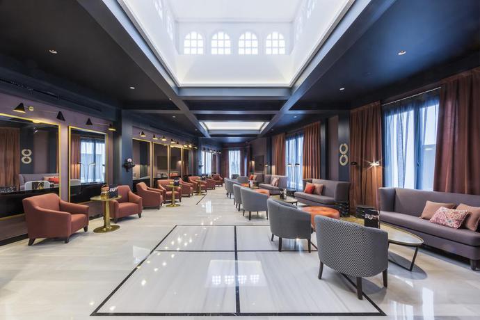 Imagen de los interiores del Hotel Catalonia Granada. Foto 12