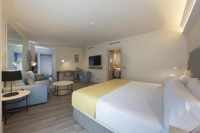 Imagen de la habitación del Hotel Catalonia Granada. Foto 7