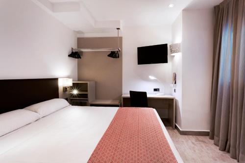 Imagen de la habitación del Hotel Catalonia Híspalis. Foto 18