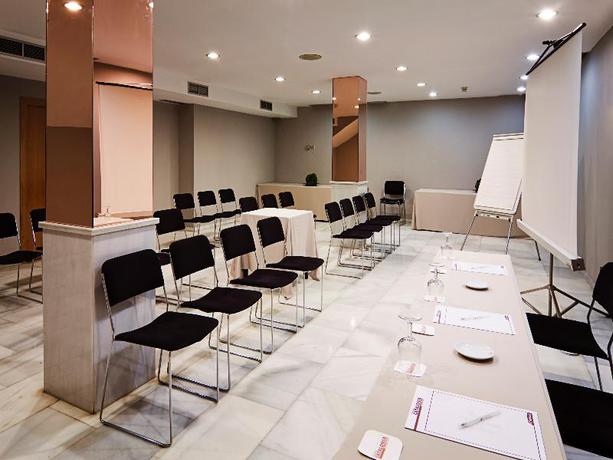 Imagen de los interiores del Hotel Catalonia Híspalis. Foto 24