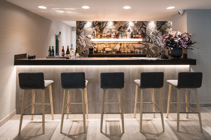 Imagen del bar/restaurante del Hotel Catalonia Magdalenes. Foto 5