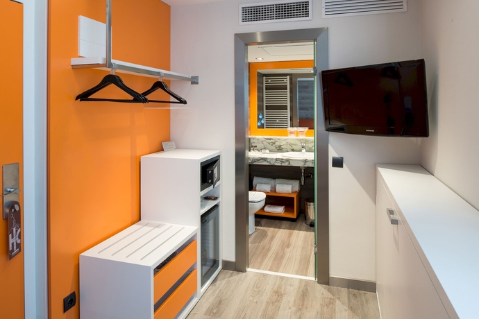 Imagen de la habitación del Hotel Catalonia Mikado. Foto 4