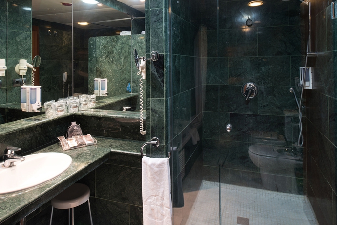 Imagen de la habitación del Hotel Catalonia Park Putxet. Foto 5