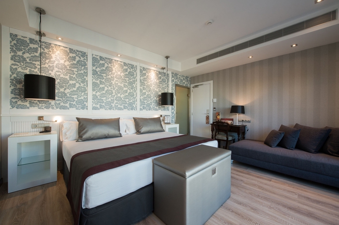 Imagen de la habitación del Hotel Catalonia Plaza Cataluña. Foto 5