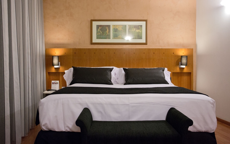 Imagen de la habitación del Hotel Catalonia Plaza Mayor Salamanca. Foto 9