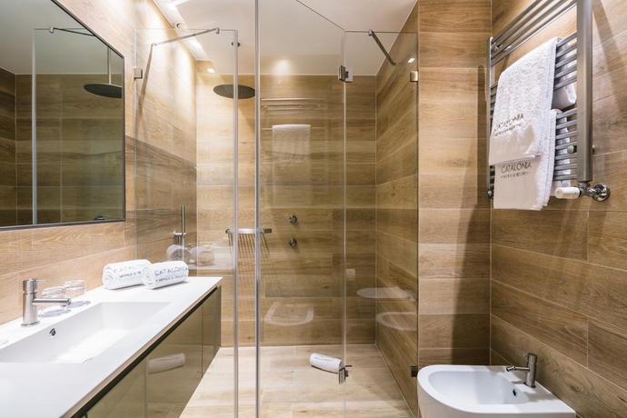 Imagen general del Hotel Catalonia Porto. Foto 8