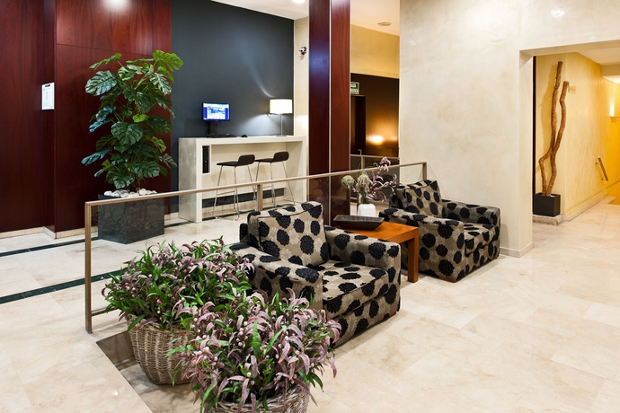 Imagen de los interiores del Hotel Catalonia Puerta Del Sol. Foto 13