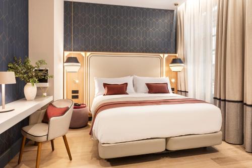 Imagen de la habitación del Hotel Catalonia Puerta del Mar. Foto 7