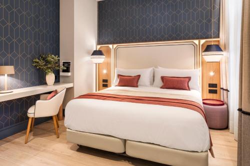 Imagen de la habitación del Hotel Catalonia Puerta del Mar. Foto 9