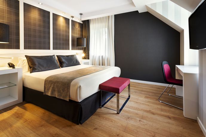 Imagen general del Hotel Catalonia Reina Victoria. Foto 15