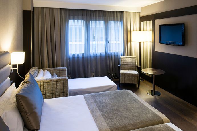 Imagen de la habitación del Hotel Catalonia Rigoletto. Foto 7