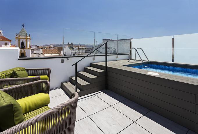 Imagen de los exteriores del Hotel Catalonia Ronda. Foto 10