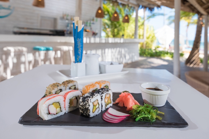 Imagen del bar/restaurante del Hotel Catalonia Royal Bavaro - Adults Only - All Inclusive. Foto 6