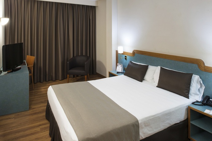 Imagen de la habitación del Hotel Catalonia Sagrada Familia. Foto 5