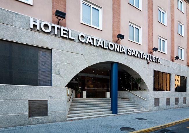 Imagen de los exteriores del Hotel Catalonia Santa Justa. Foto 14