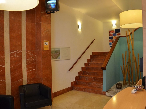 Imagen de los interiores del Hotel Catalunya Express. Foto 7