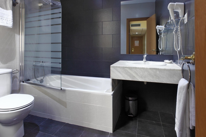 Imagen de la habitación del Hotel Catalunya, Plaza Catalunya. Foto 7