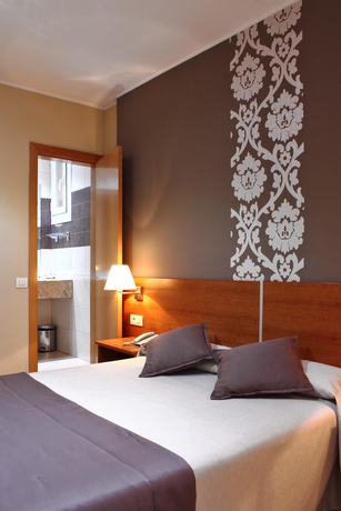 Imagen de la habitación del Hotel Catalunya, Plaza Catalunya. Foto 10