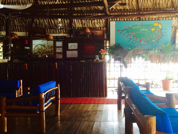 Imagen del bar/restaurante del Hotel Catamaran, ALDEA RIO DULCE. Foto 2