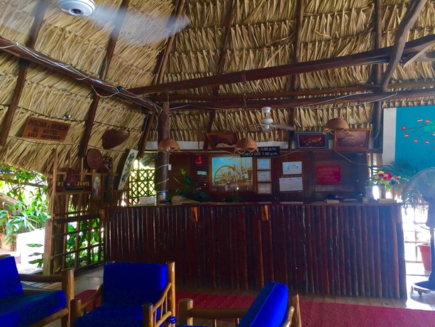 Imagen de los interiores del Hotel Catamaran, ALDEA RIO DULCE. Foto 18