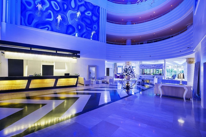 Imagen de los interiores del Hotel Catamaran Quality Times - All Inclusive. Foto 18