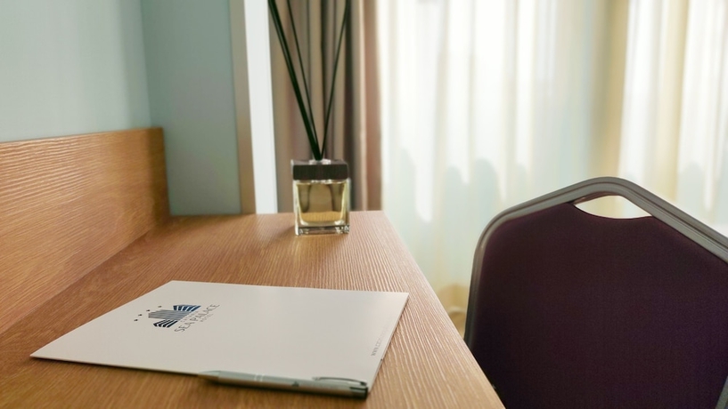 Imagen de la habitación del Hotel Catania Sea Palace. Foto 3