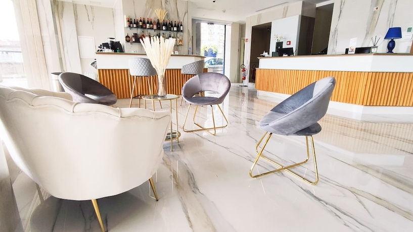 Imagen de los interiores del Hotel Catania Sea Palace. Foto 19