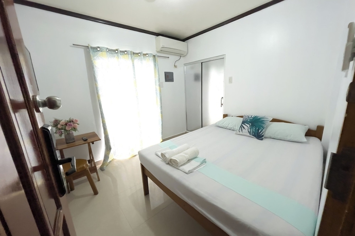 Imagen de la habitación del Hotel Catappa Lodge Puerto Galera. Foto 4