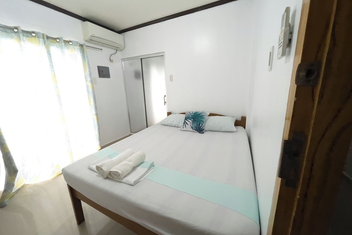 Imagen de la habitación del Hotel Catappa Lodge Puerto Galera. Foto 5