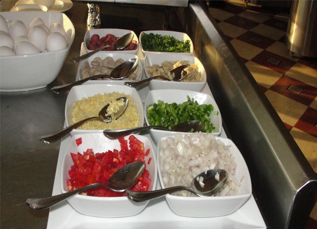 Imagen del bar/restaurante del Hotel Cataract Pyramids Resort. Foto 5