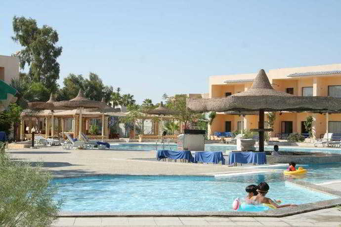 Imagen de la piscina del Hotel Cataract Sharm Resort. Foto 12