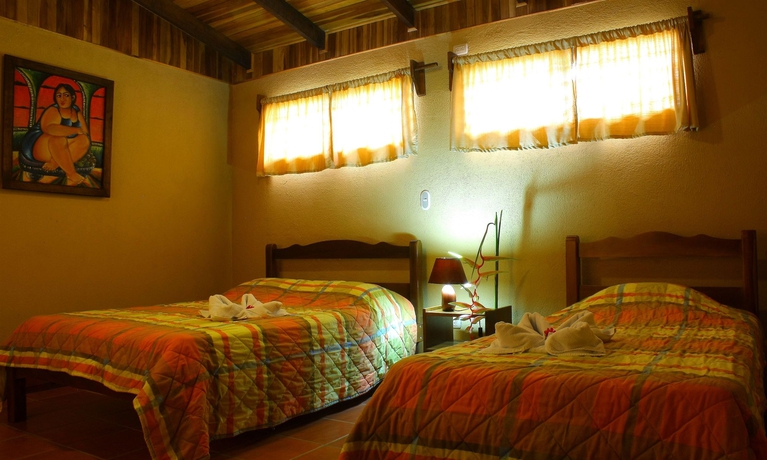 Imagen de la habitación del Hotel Catarata Eco-lodge. Foto 10