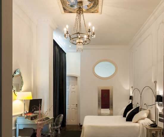 Imagen de la habitación del Hotel Catedral Almería. Foto 5